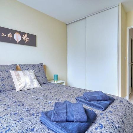 Courcouronnes Logement Sarah מראה חיצוני תמונה